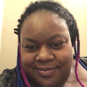 Meet your Posher, Ebony